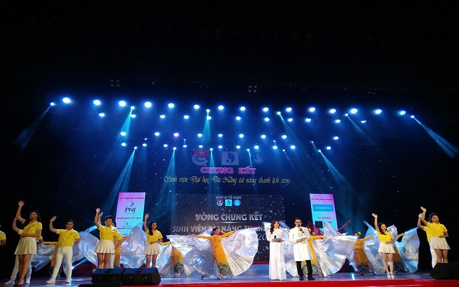 Lộ diện tân Mr & Miss Đại học Đà Nẵng 2019
