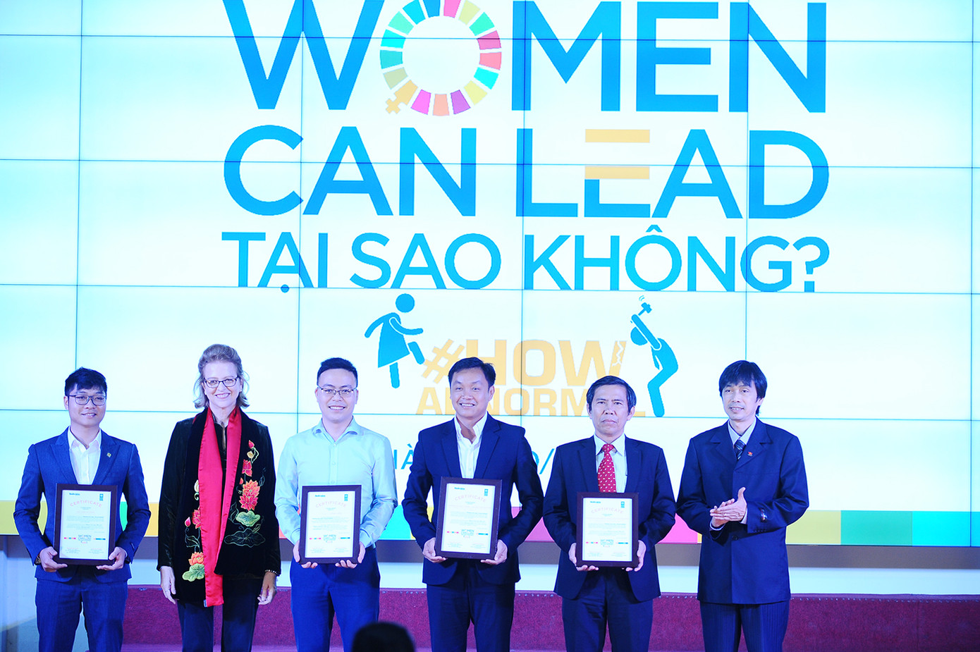 Chung kết toàn quốc Cuộc thi Women Can Lead – Tại sao không?