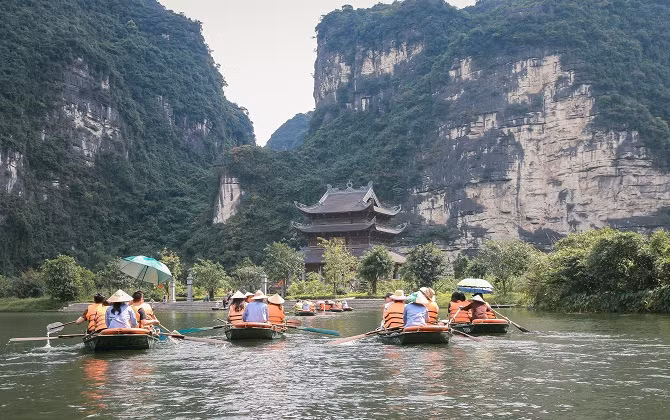 Khám phá vẻ đẹp mảnh đất Tràng An