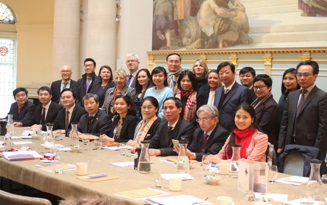 Phát triển đào tạo Tài chính - Kế toán của Việt Nam tại London