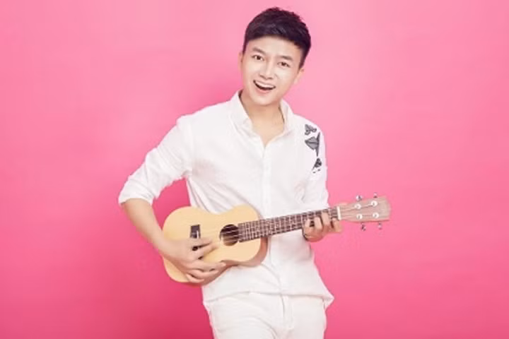 Chàng nhạc sĩ sinh viên đắt khách nhất hiện nay
