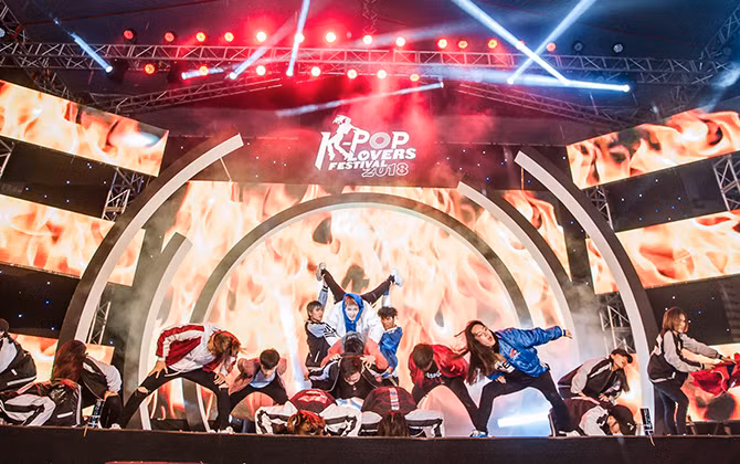 Thoả đam mê cùng cuộc thi hát và nhảy Kpop 2019