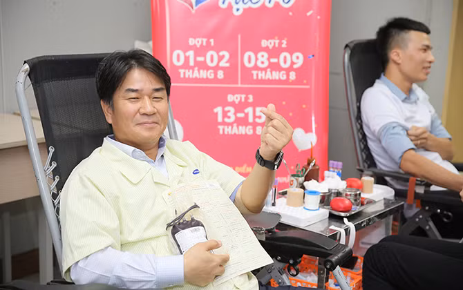 Tiếp tục chương trình hiến máu tình nguyện năm 2019: Tuổi trẻ rực rỡ cùng “Chung dòng máu việt”