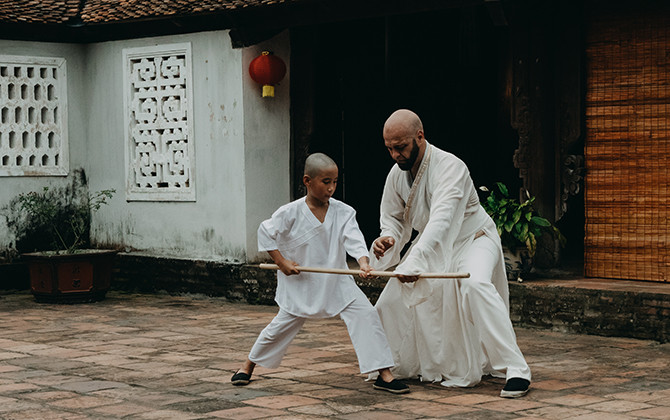 Võ sư Flores đóng vai nhà sư trong phim Việt 