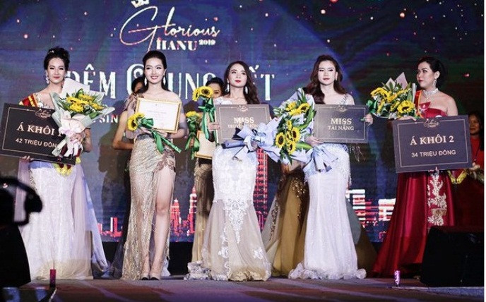 ĐH Hà Nội đã tìm ra hoa khôi sau 11 năm