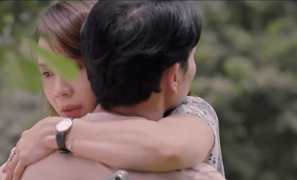 Tình cảm của Vũ (Trương Thanh Long) và Ngân Hà (Hồng Diễm) ngày càng thắm thiết.