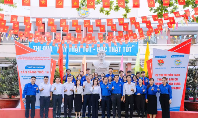 Cử tri trẻ TP.HCM sẵn sàng tham gia Ngày hội bầu cử của toàn dân