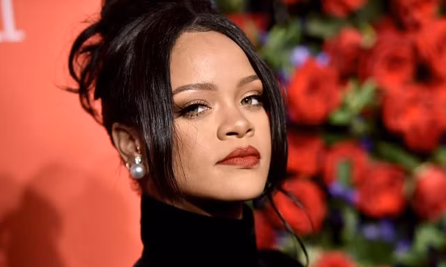 Sau 10 năm, Rihanna cuối cùng cũng chịu thu âm album mới, khi nào phát hành?