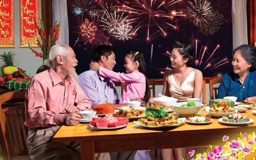 Bác sĩ cảnh báo nguy cơ sức khỏe sau Tết do ăn uống thiếu kiểm soát