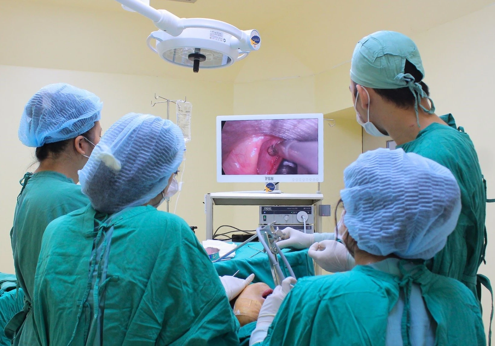 Khàn Tiếng 5 Năm Do U Nang Dây Thanh: Bác Sĩ Cảnh Báo Dấu Hiệu Không Thể Bỏ Qua