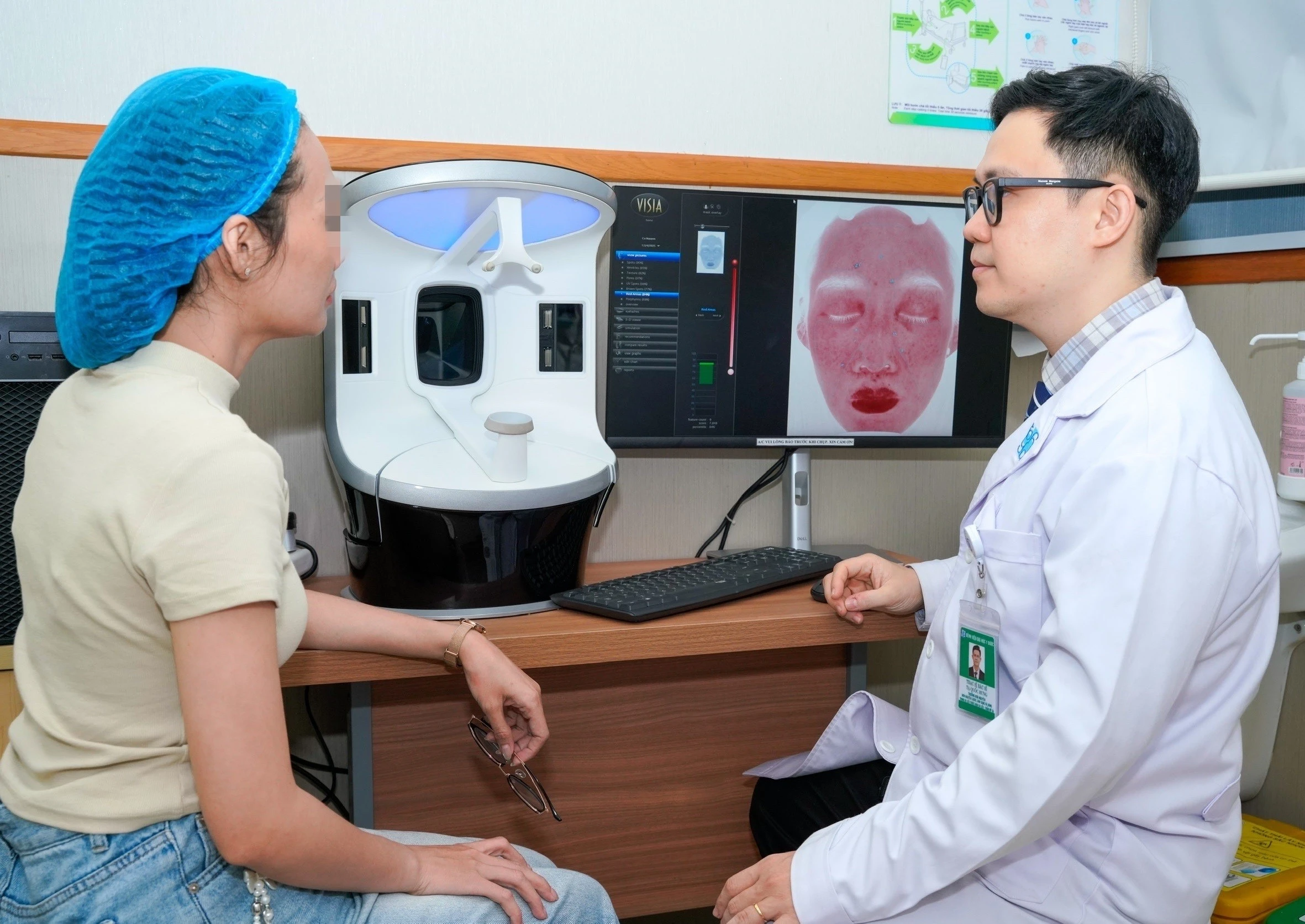 Bác sĩ cảnh báo: Làn sóng tai biến da liễu do tự lột trắng tại nhà trước Tết