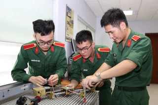 Bộ Quốc phòng sẽ tổ chức kỳ thi riêng để xét tuyển các trường quân đội từ 2026