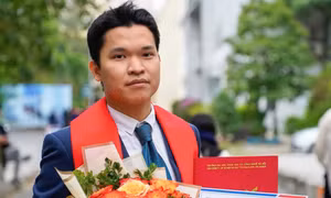 Trần Đức Dũng - Cựu sinh viên USTH chinh phục giảng đường hàng không danh tiếng tại Pháp