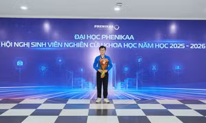 Dù từng gián đoạn việc học 6 năm, nam sinh ngành Luật đạt GPA 3,90 và ba lần là 'Sinh viên 5 tốt' cấp Thành phố