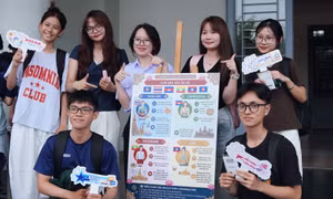 'Chuyến tàu ASEAN' đưa sinh viên Bách Khoa khám phá sắc màu di sản 