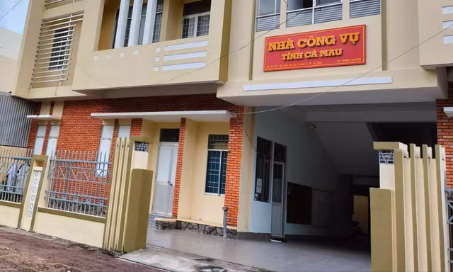 Cà Mau khẩn cấp hoàn thành sửa nhà công vụ cho cán bộ vào tháng 9