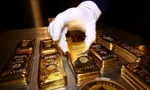 Giá vàng thế giới tăng dựng đứng giữa căng thẳng Mỹ - Trung 