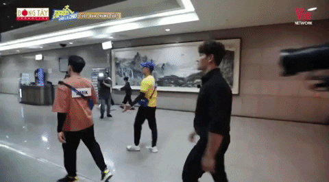 Karik bị Jong Kook hạ quá đơn giản