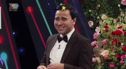 Quyền Linh bối rối trước sự chuẩn bị kỹ càng của nhà trai và thốt lên: "Trời đất ơi!" Quyền Linh bối rối trước sự chuẩn bị kỹ càng của nhà trai và thốt lên: "Trời đất ơi!"