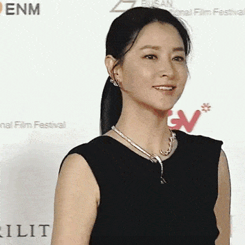 Mỗi lần xuất hiện công khai, Lee Young Ae đều trở thành tâm điểm chú ý. Ảnh: Sohu. Mỗi lần xuất hiện công khai, Lee Young Ae đều trở thành tâm điểm chú ý. Ảnh: Sohu.