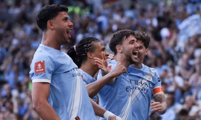 Ngược dòng ngoạn mục trong 5 phút, Man City vào chung kết FA Cup 