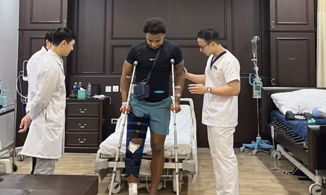 Thêm tin vui cho cầu thủ bóng đá Việt Nam, VFF mở rộng mạng lưới y học thể thao