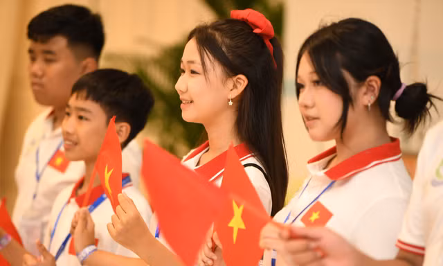 "Sảnh chờ huy chương" Chung kết Quốc tế AIMO 2026: Thí sinh Việt chuẩn bị quà tặng xinh