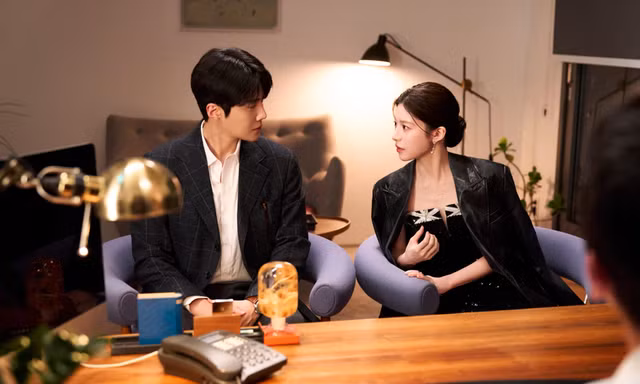Can This Love Be Translated sửa kịch bản như thế nào trước khi đến tay Kim Seon Ho?
