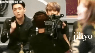 Bất ngờ chưa, bốn chàng trai này từng “thả thính” các cô gái TWICE đấy nhé! ảnh 2