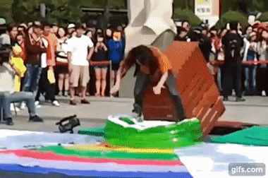 Có thể bạn chưa biết, tham gia show thực tế đúng là một công việc vô cùng nguy hiểm ảnh 4