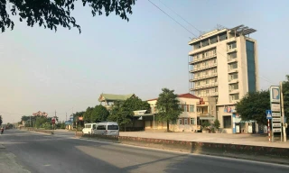 Ngân hàng rao bán nhiều tài sản thế chấp