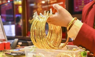 Người mua vàng lỗ nặng