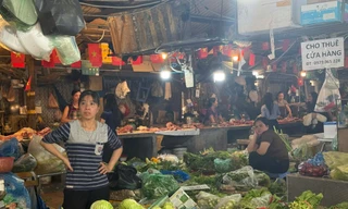 Giá xăng dầu giảm, vì sao dịch vụ ăn uống 'đua' tăng?