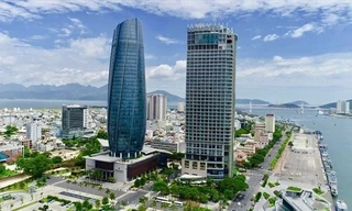 Chuyển tiền điện tử từ 1.000 USD tại Trung tâm tài chính quốc tế phải báo cáo