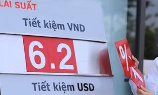 Đằng sau cuộc đua lãi suất ngân hàng