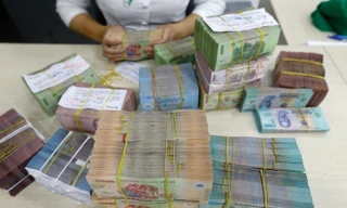 Vì sao phải 'nắn dòng' tín dụng?