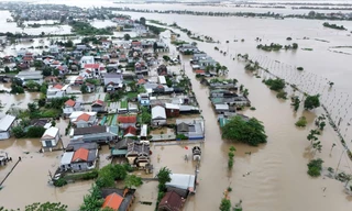 Khắc phục hậu quả bão lũ: Cơ cấu lại nợ, giảm lãi suất