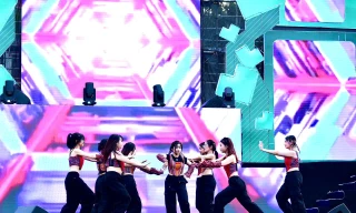 Lưu ý khán giả đến xem đêm nhạc ‘Chạm Việt Nam’ diễn ra tối nay