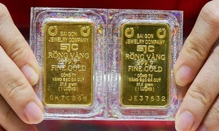 Giá vàng nhẫn tăng, SJC đi xuống