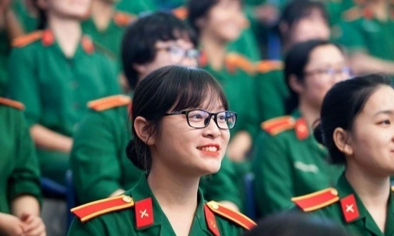 Các trường quân đội tuyển bổ sung hệ dân sự