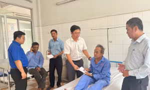 Nguyên nhân xe khách chở 12 người lao xuống vực trên đèo An Khê