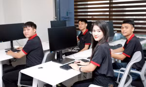 Sinh viên IT ĐH Duy Tân ghi dấu ấn vượt trội trên Không gian Số