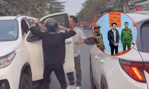 Bắt giam kẻ chặn ô tô, dùng mũ bảo hiểm đánh người giữa phố Đà Nẵng