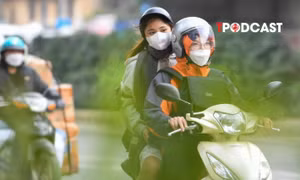 Xe máy chuyển hướng không bật xi nhan gây tai nạn, bị phạt đến 14 triệu đồng