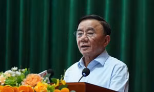 Thường trực Ban Bí thư Trần Cẩm Tú tiếp xúc cử tri Đà Nẵng