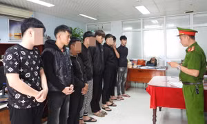 Khởi tố nhóm côn đồ dùng hung khí hỗn chiến giữa đường phố Đà Nẵng