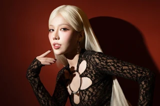 Phùng Khánh Linh trở lại hát nhạc phim, sẽ thành hit như "Hôm Nay Tôi Buồn"?