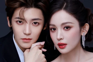 Xuýt xoa trước bộ ảnh “đẹp chưa từng thấy" của Hầu Minh Hạo và Cổ Lực Na Trát