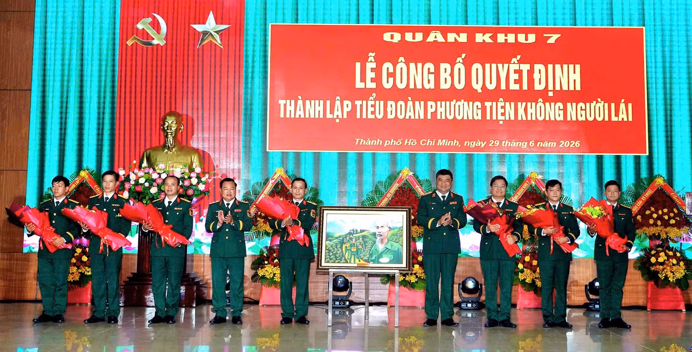 2aoboqgqltud34nt4lvksxuhhz27xf51uqcztunk.jpg
