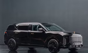 Lạc Hồng 900 LX – Xe sang mang hồn Việt